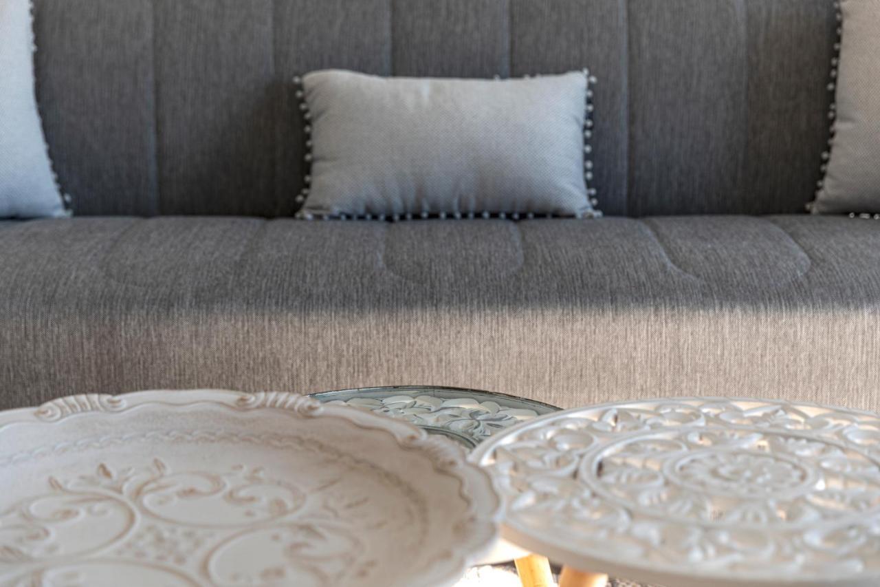 Caldera Senses Apartment Fira  Ngoại thất bức ảnh
